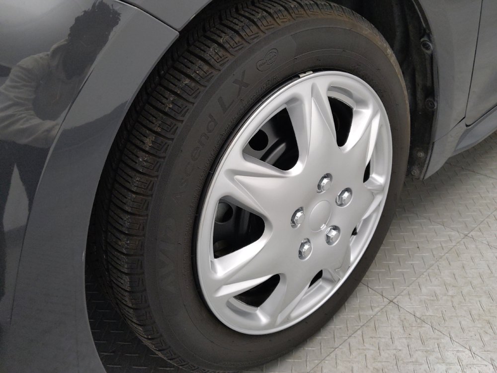 Used 2024 Toyota Corolla LE FWD image 31