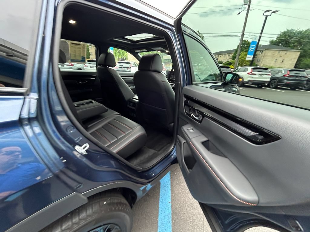 Used 2026 Honda CR-V Sport Touring image 28