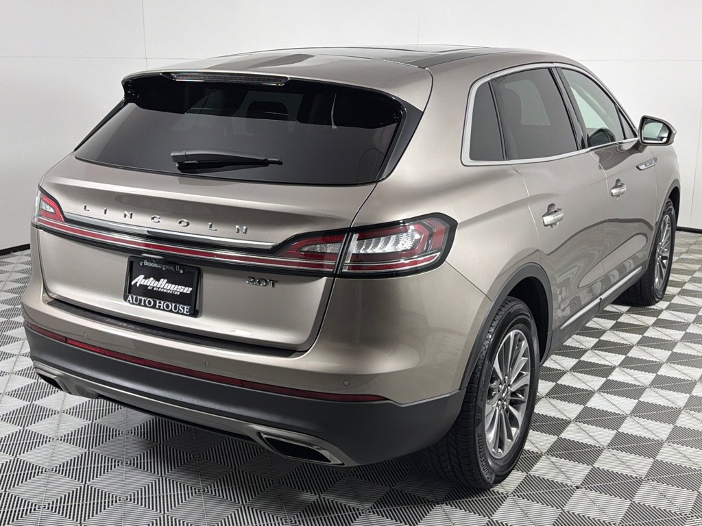 Used 2020 Lincoln Nautilus Reserve image 5