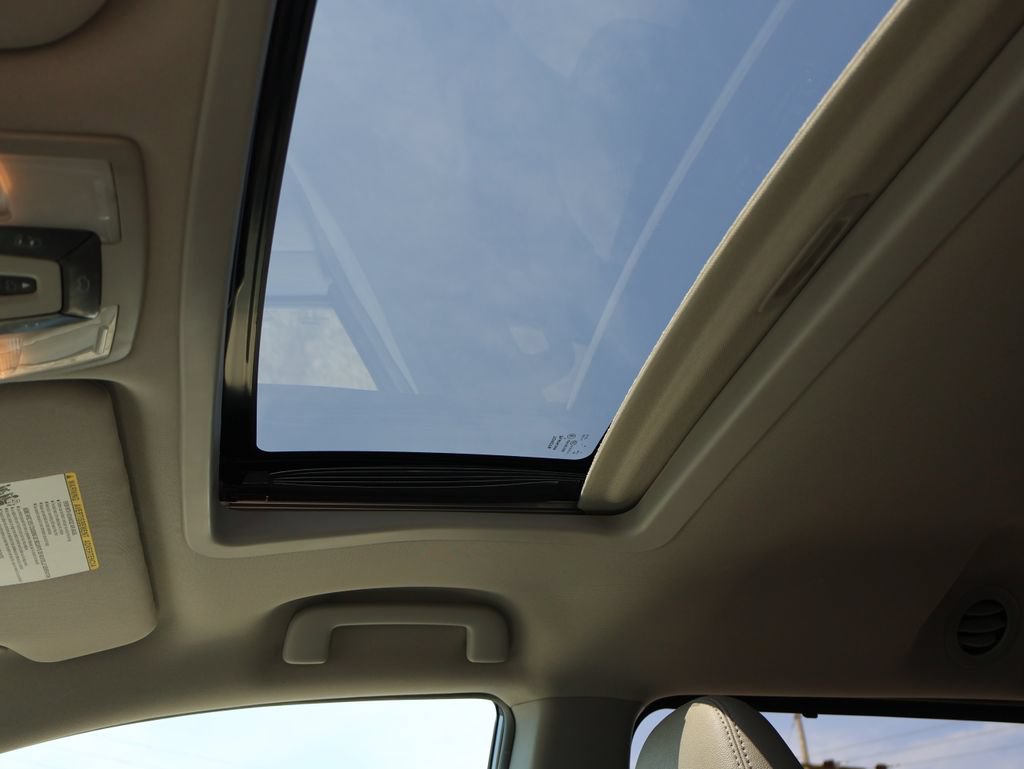 Used 2017 Toyota Sienna XLE FWD image 36