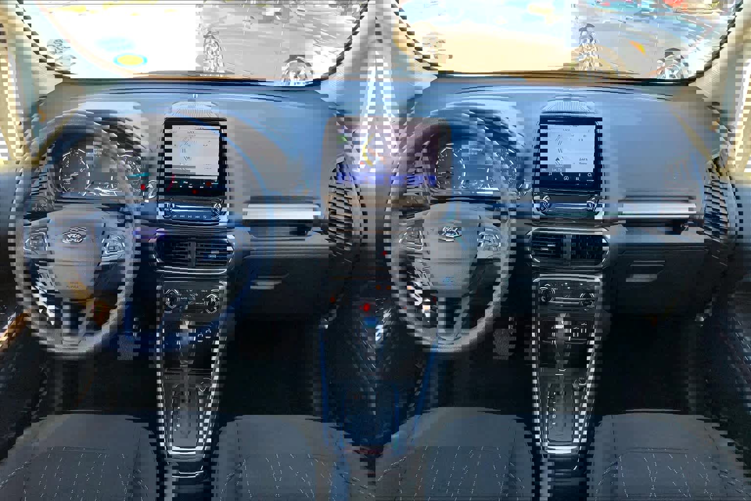 Used 2021 Ford EcoSport SE w/ SE Convenience Package image 16