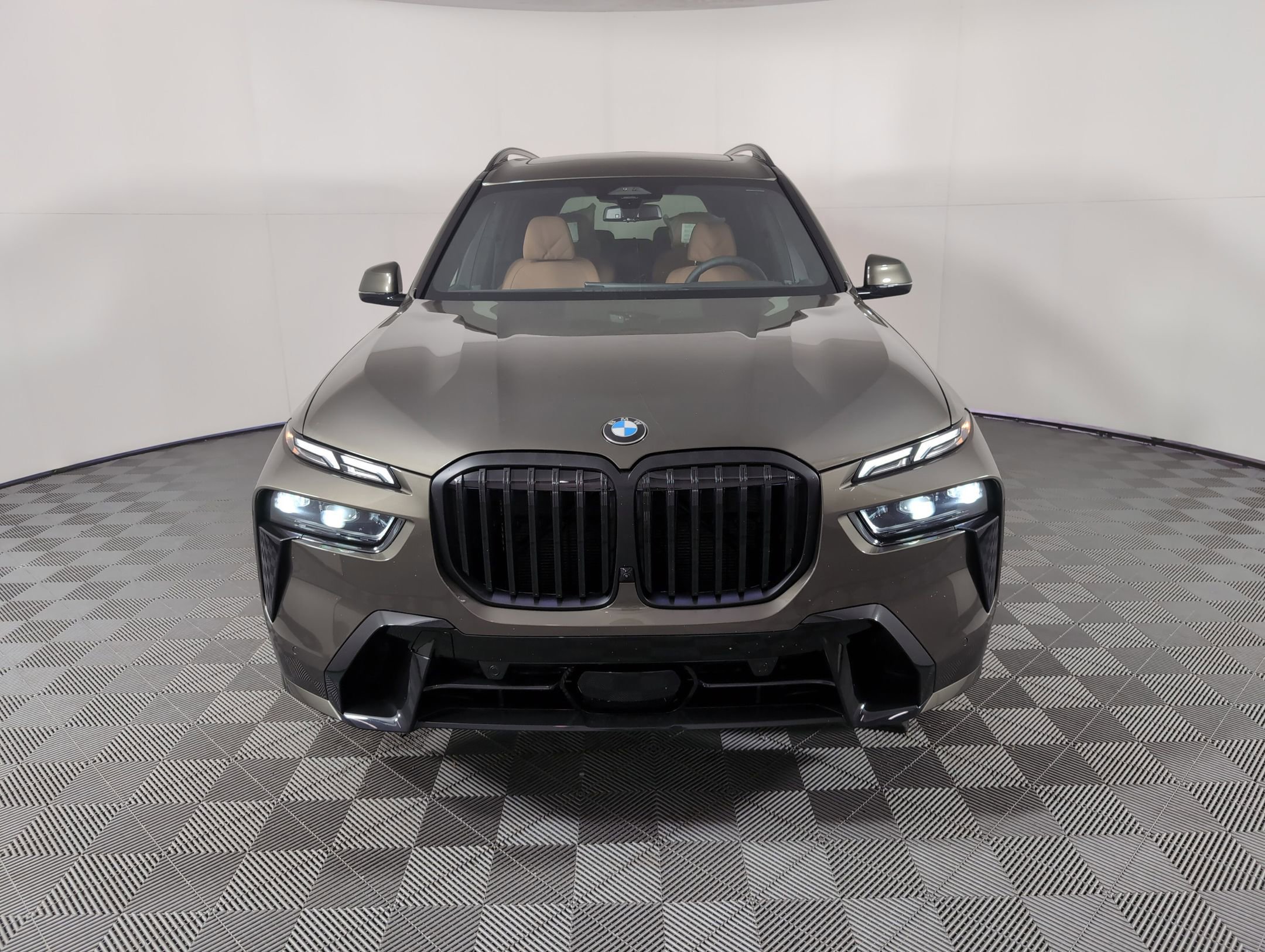 New 2026 BMW X7 xDrive40i w/ M Sport Package image 5