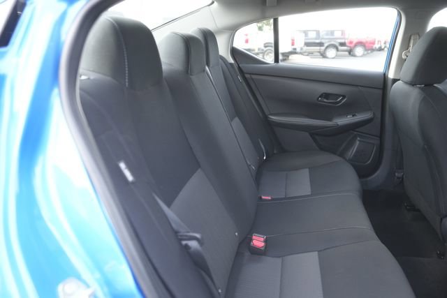 Used 2025 Nissan Sentra SV image 16