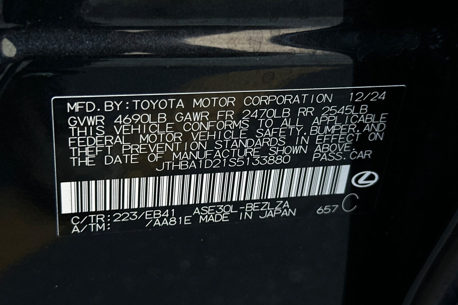 Certified 2025 Lexus IS 300 F Sport RWD image 28