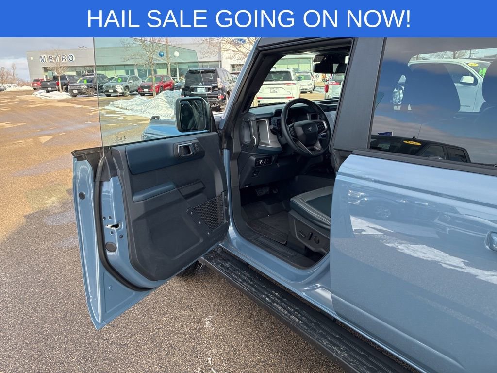 Used 2024 Ford Bronco Outer Banks image 10
