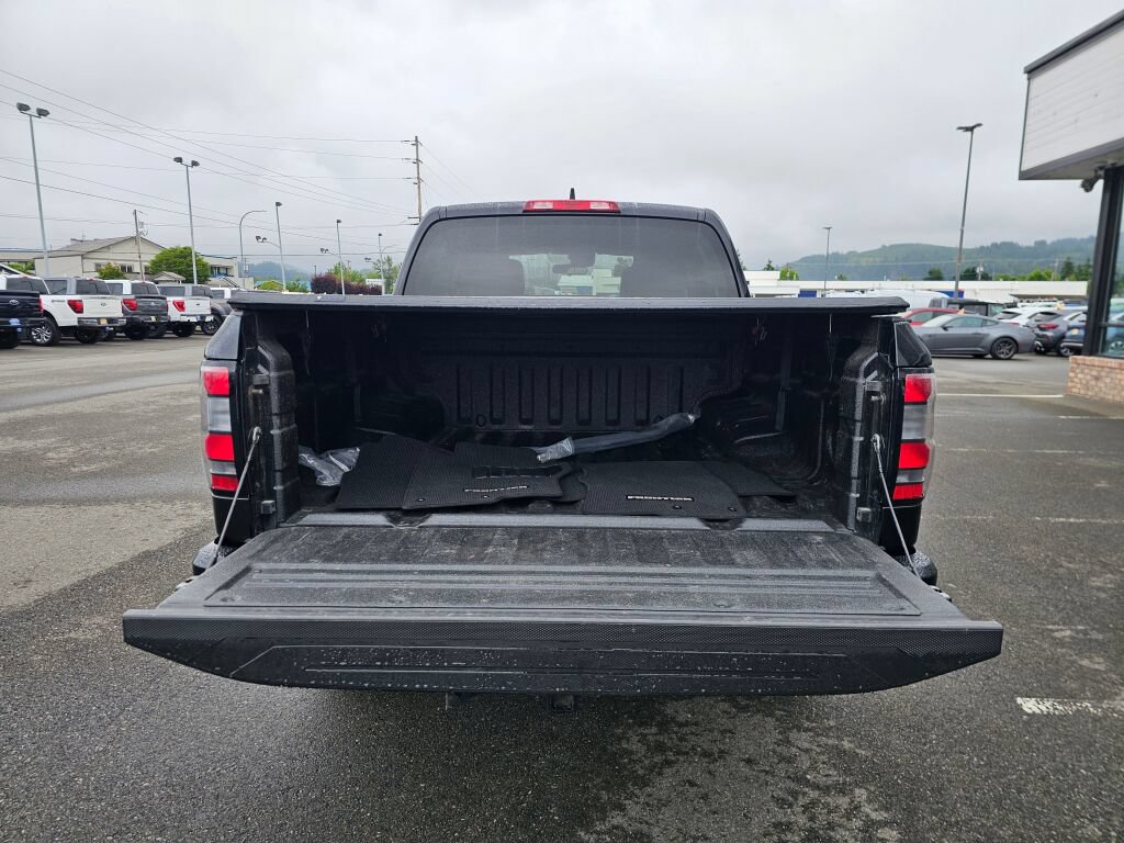 Used 2022 Nissan Frontier S AWD/4WD image 9