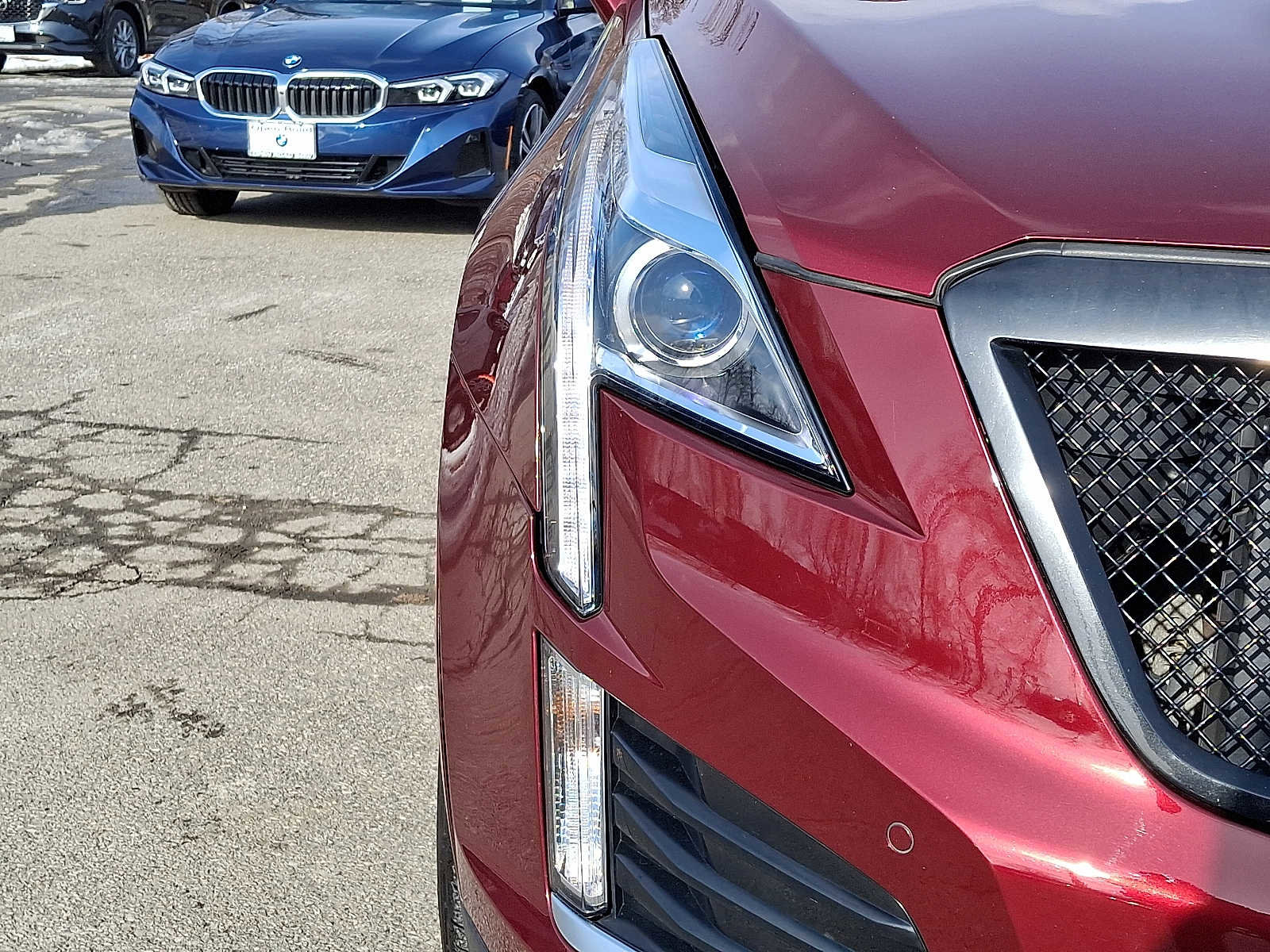 Used 2017 Cadillac XT5 Luxury w/ Driver Awareness Package image 9