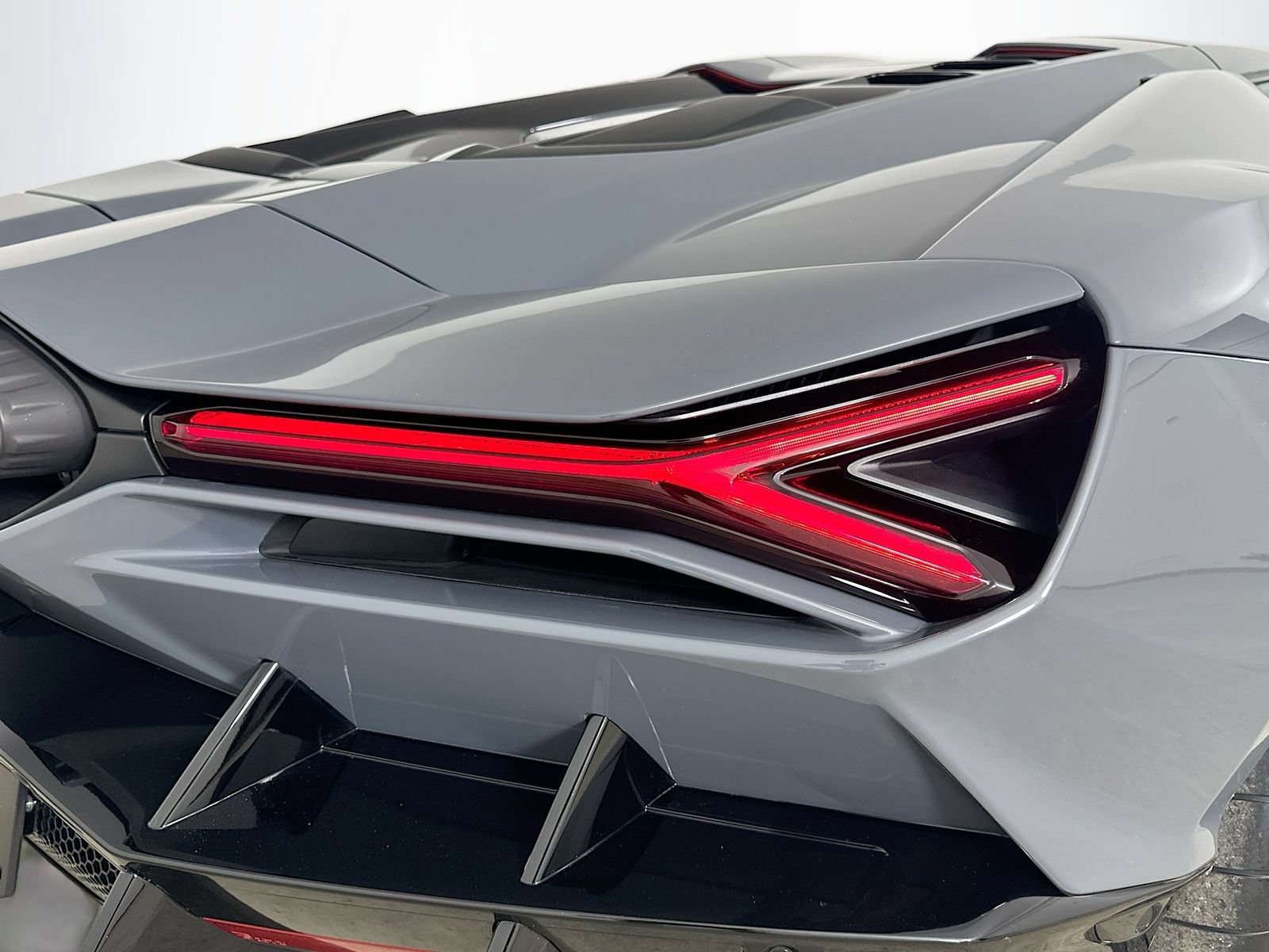 Used 2024 Lamborghini Revuelto AWD/4WD image 69