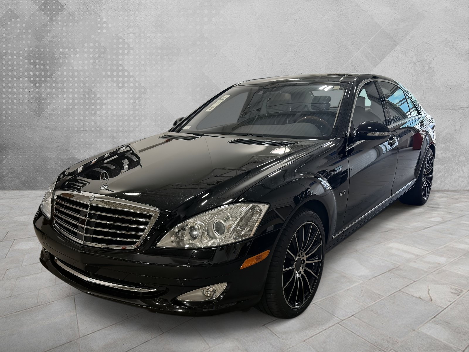 Used 2009 Mercedes-Benz S 600 image 3