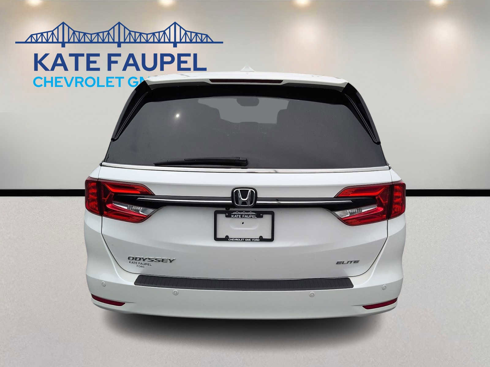 Used 2023 Honda Odyssey Elite image 6