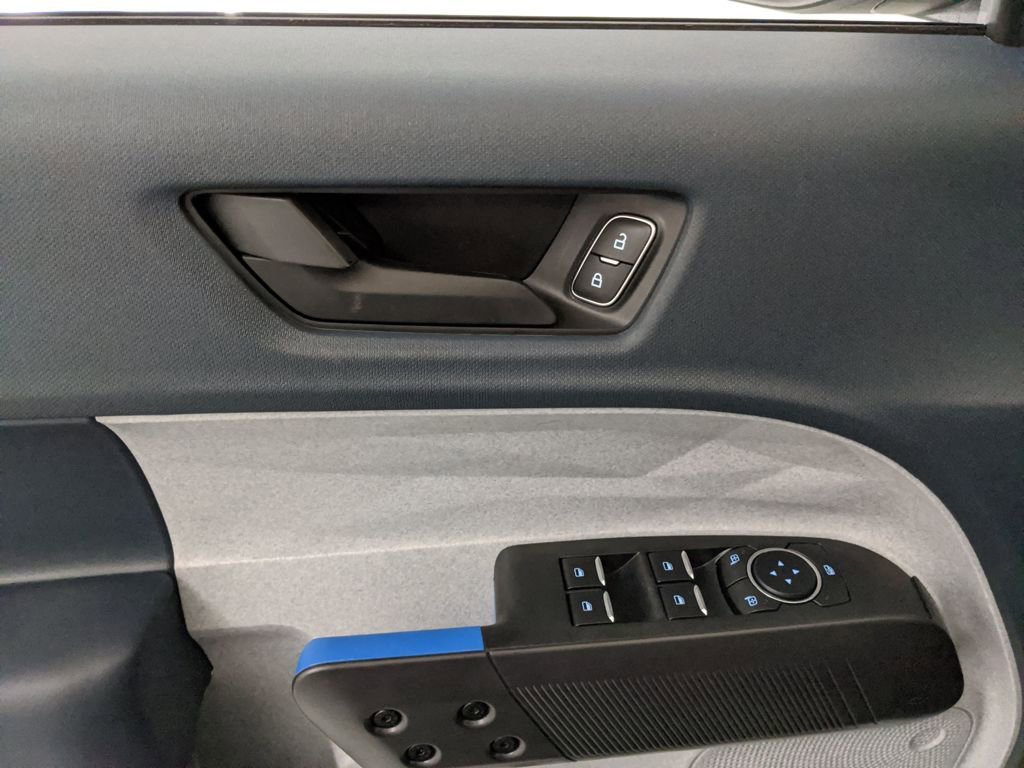 New 2025 Ford Maverick XLT w/ Equipment Group 302A image 21