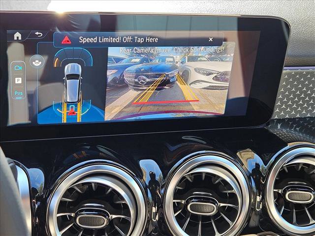 New 2026 Mercedes-Benz GLB 250 image 13