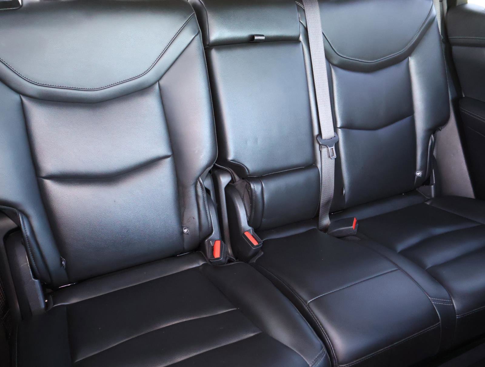 Certified 2024 Cadillac XT6 Luxury w/ LPO, Floor Liner Package FWD image 24