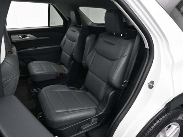 New 2026 Ford Explorer Active w/ Active Comfort Package RWD image 26