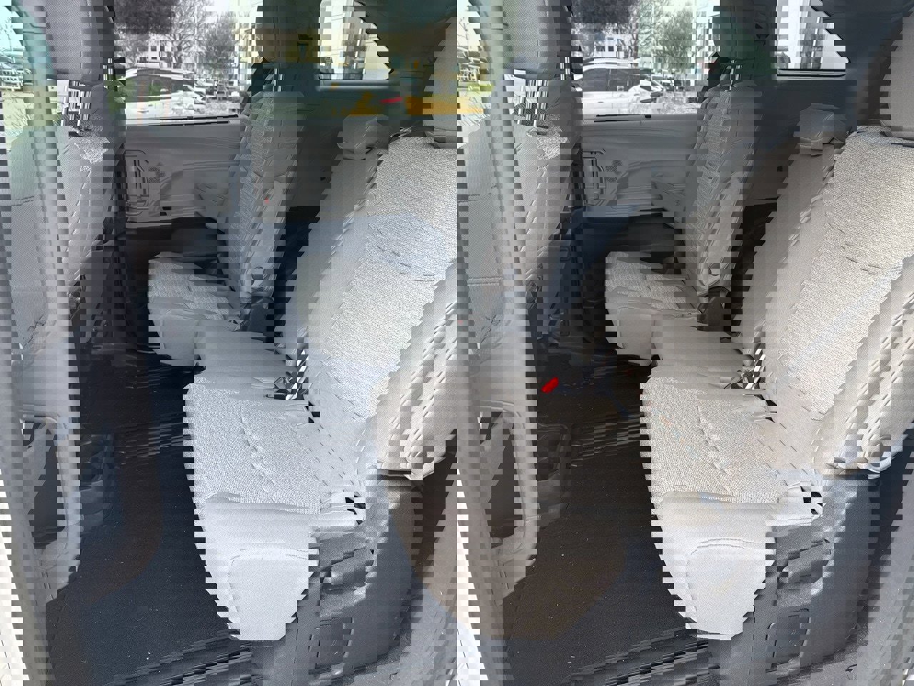 Used 2022 Toyota Sienna LE image 6