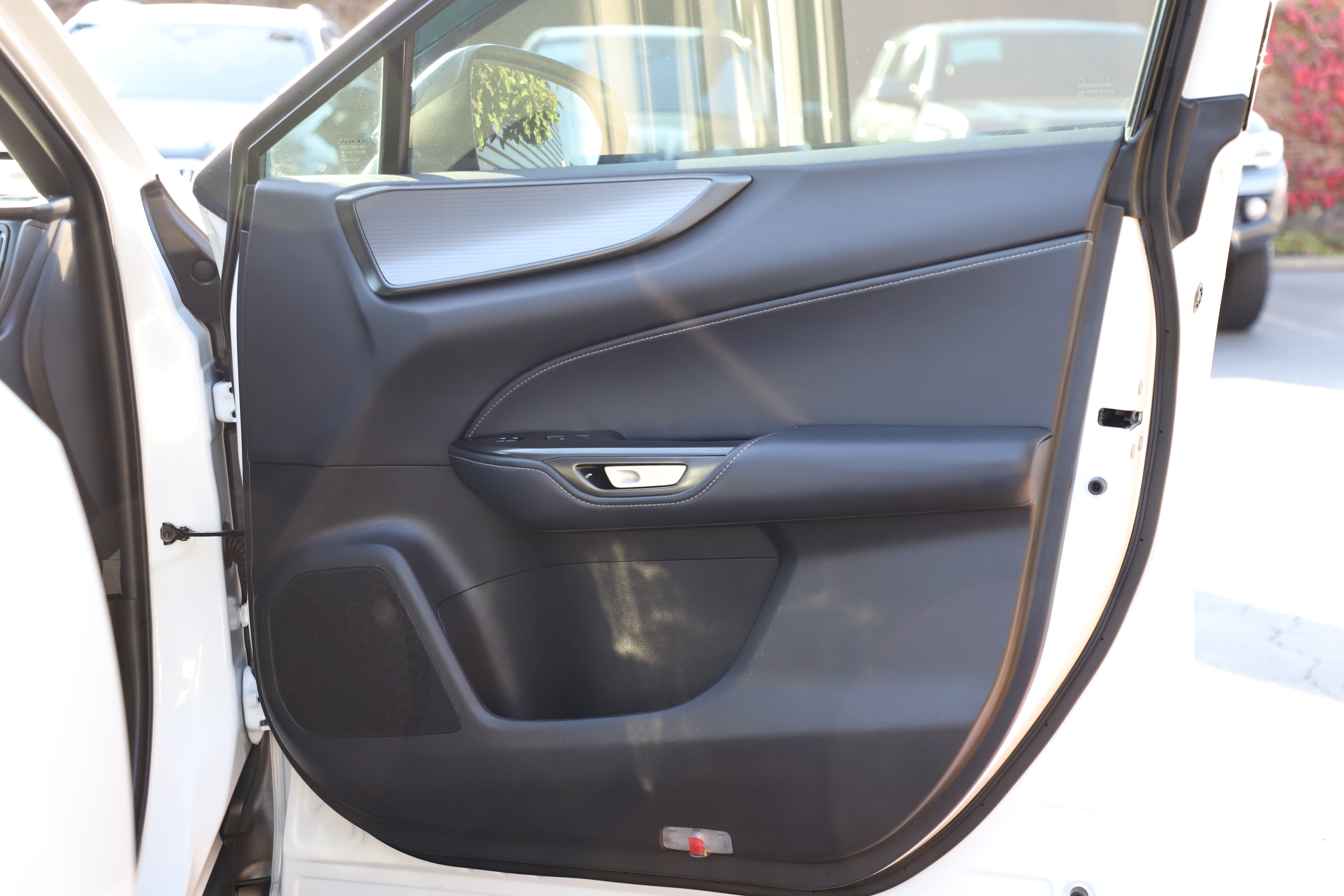 Used 2025 Lexus NX 350 F Sport w/ Accessory Package (2T) AWD/4WD image 7