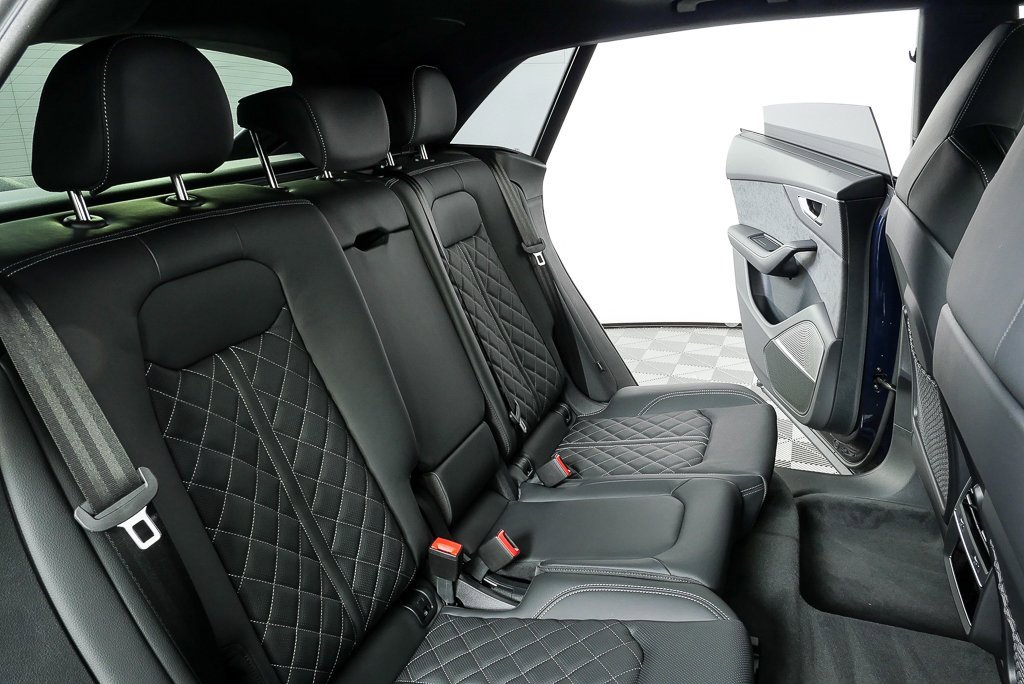 New 2026 Audi SQ8 Prestige image 23