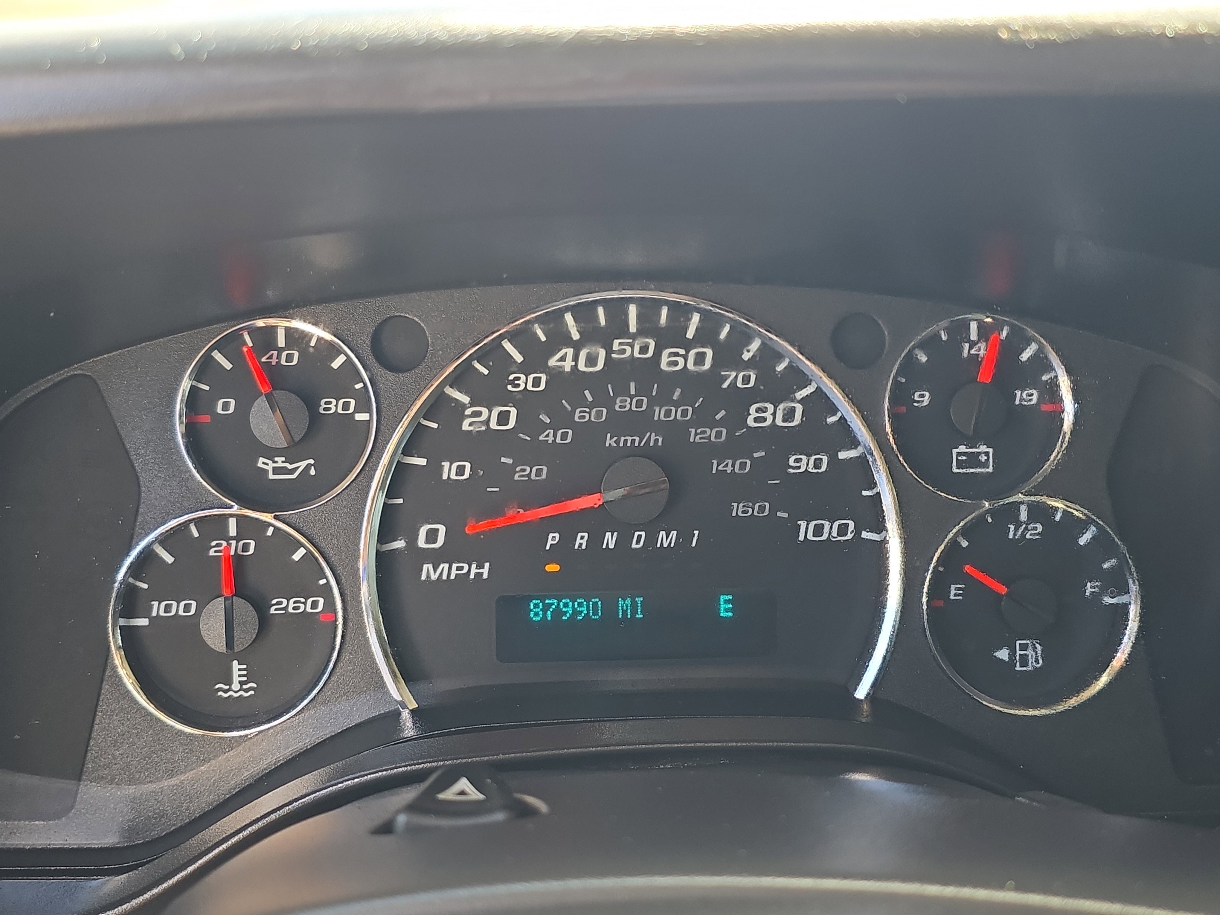 Used 2020 Chevrolet Express 2500 w/ Communications Package RWD image 23