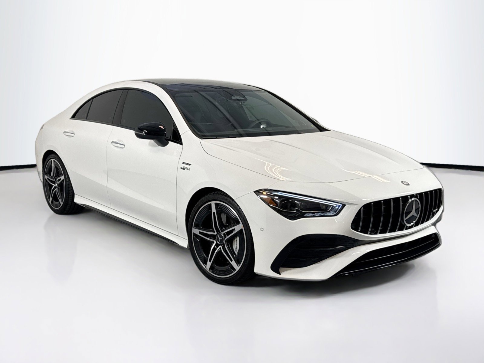 Used 2025 Mercedes-Benz CLA 35 AMG 4MATIC image 7