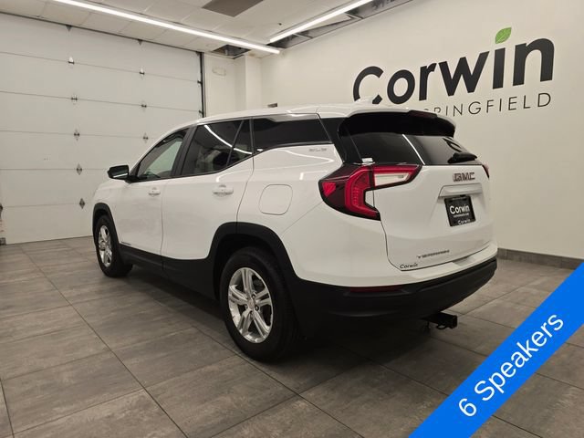 Used 2024 GMC Terrain SLE FWD image 3