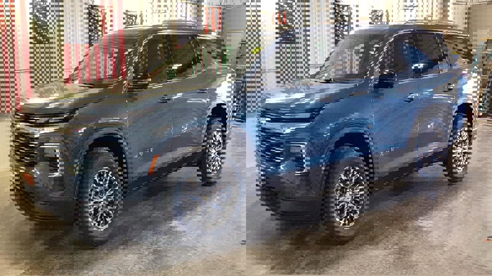 New 2026 Chevrolet Traverse LT w/ Driver Confidence Package image 2