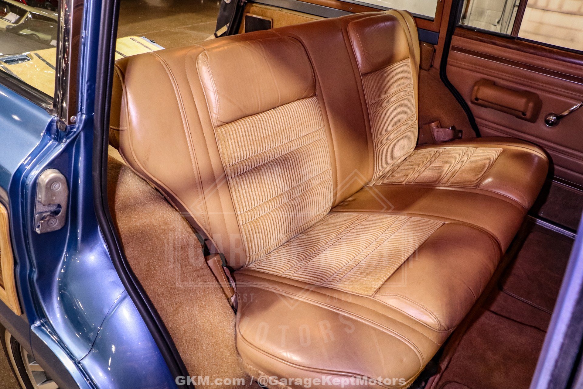 Used 1987 Jeep Grand Wagoneer AWD/4WD image 82