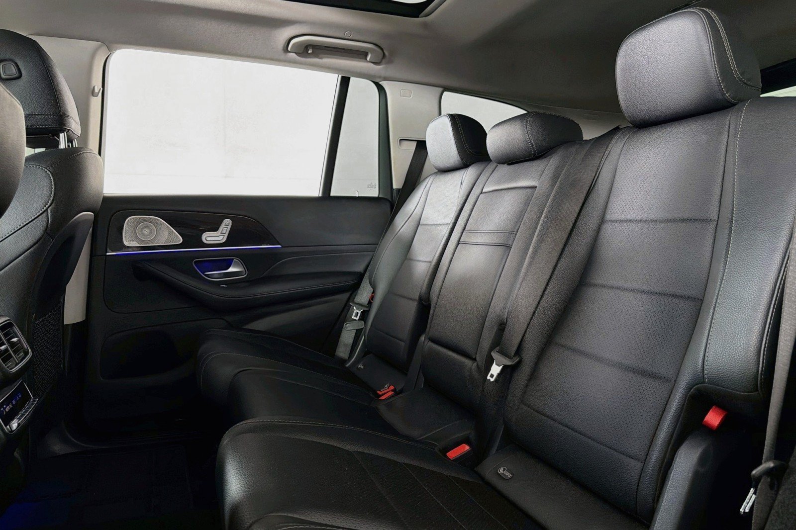 Certified 2024 Mercedes-Benz GLS 450 4MATIC image 9