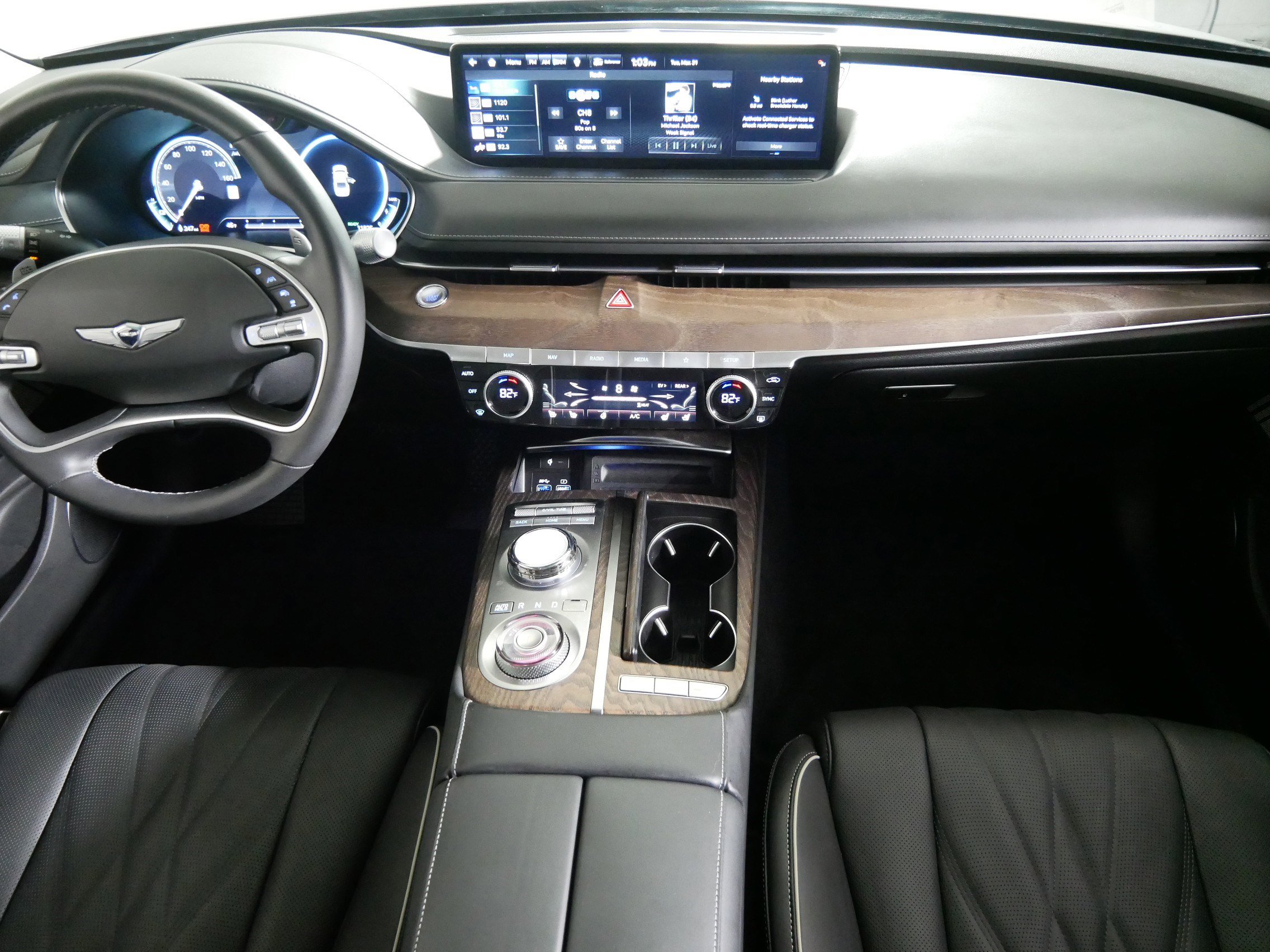 Used 2024 Genesis G80 w/ Prestige Package image 10