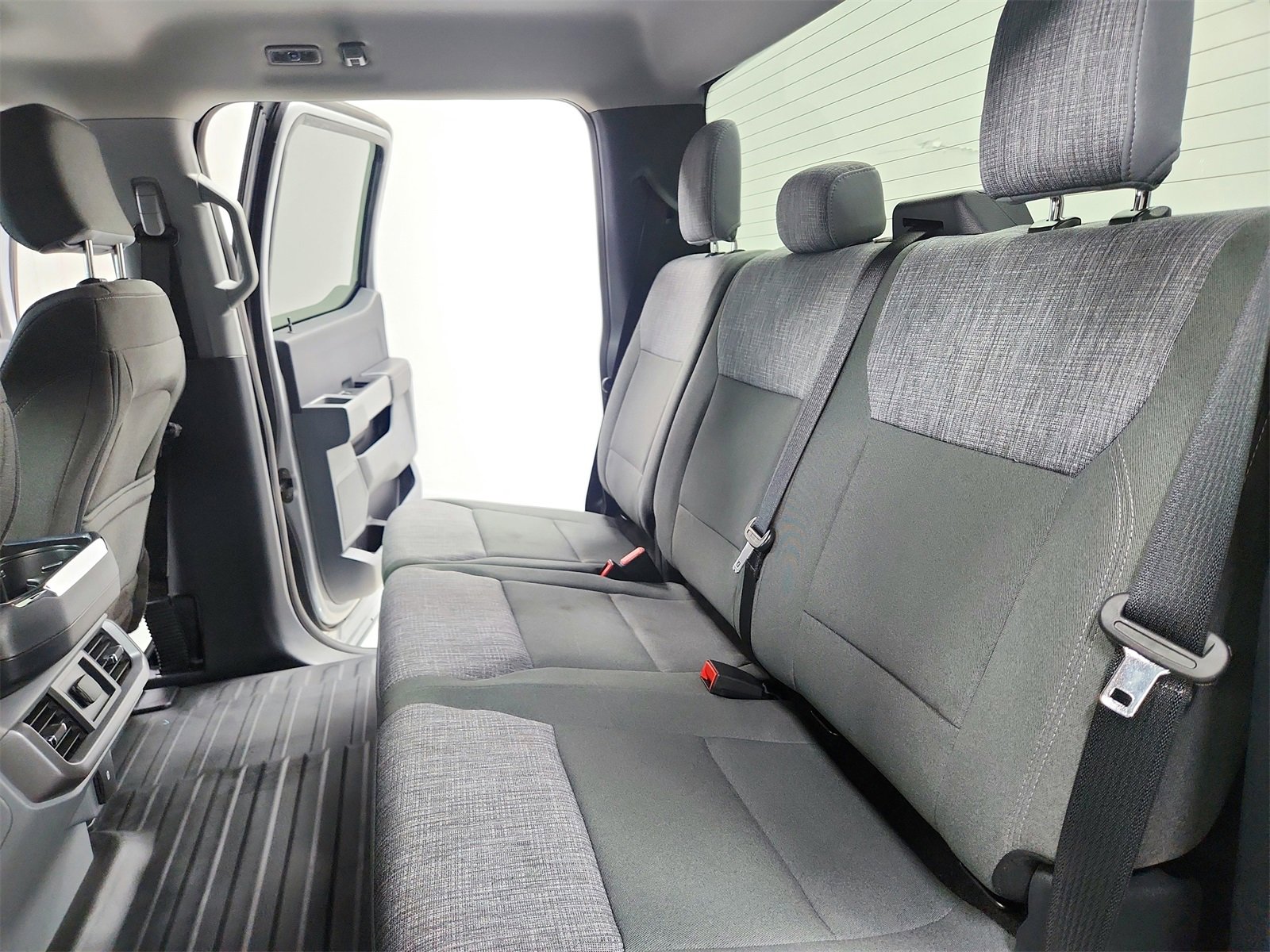 Used 2023 Ford F150 XLT w/ XTR Package image 33