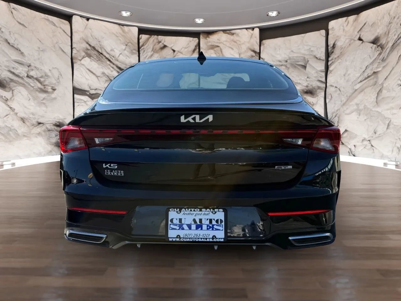 Used 2024 Kia K5 GT-Line w/ GT-Line Premium Package image 4