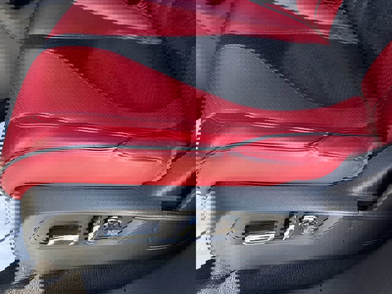 Used 2020 Acura RDX A-Spec image 15