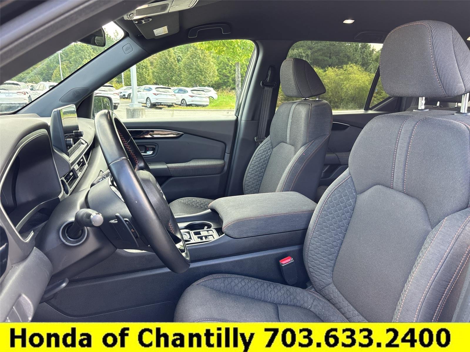 Certified 2025 Honda Pilot Sport image 19