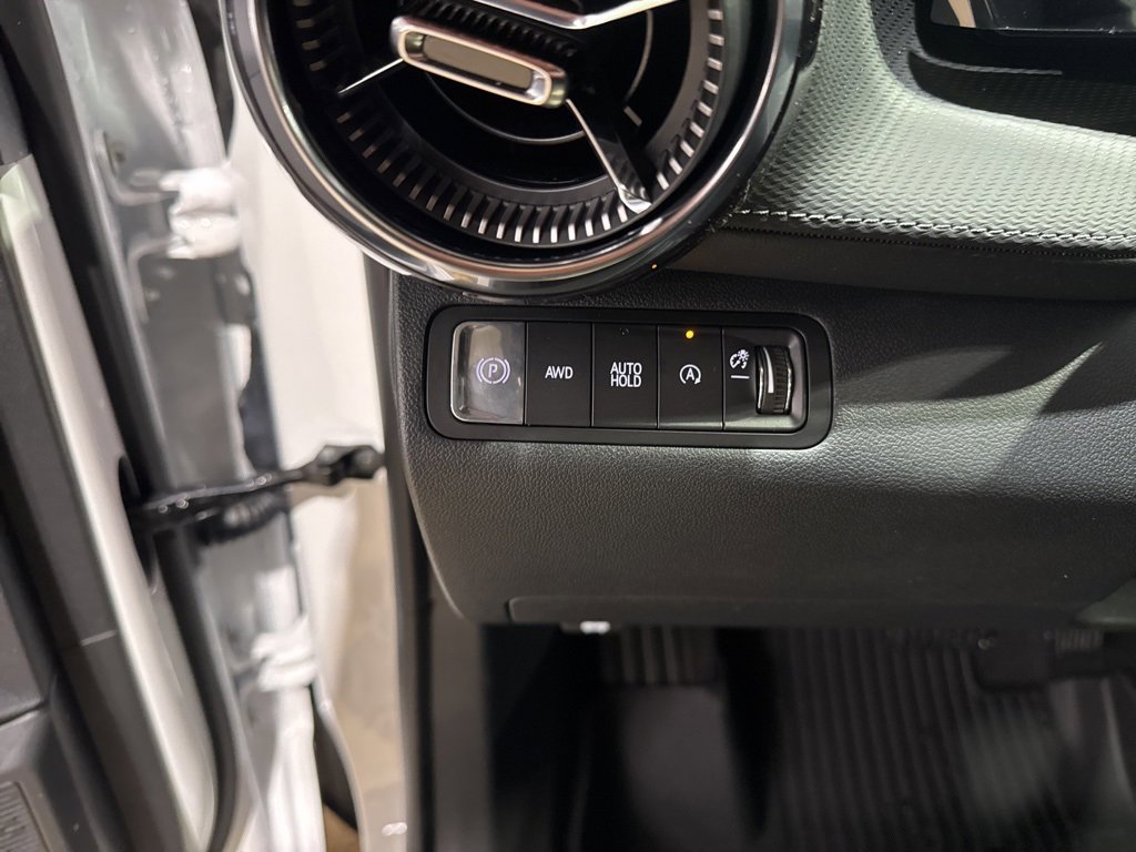 New 2026 Chevrolet Equinox LT w/ Convenience Package II image 22