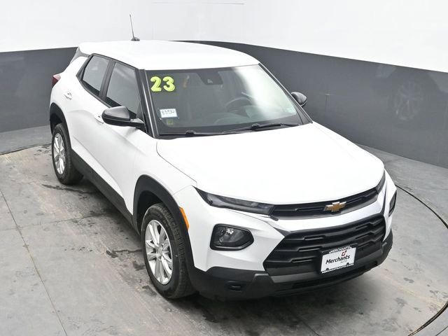 Used 2023 Chevrolet TrailBlazer LS AWD/4WD image 36