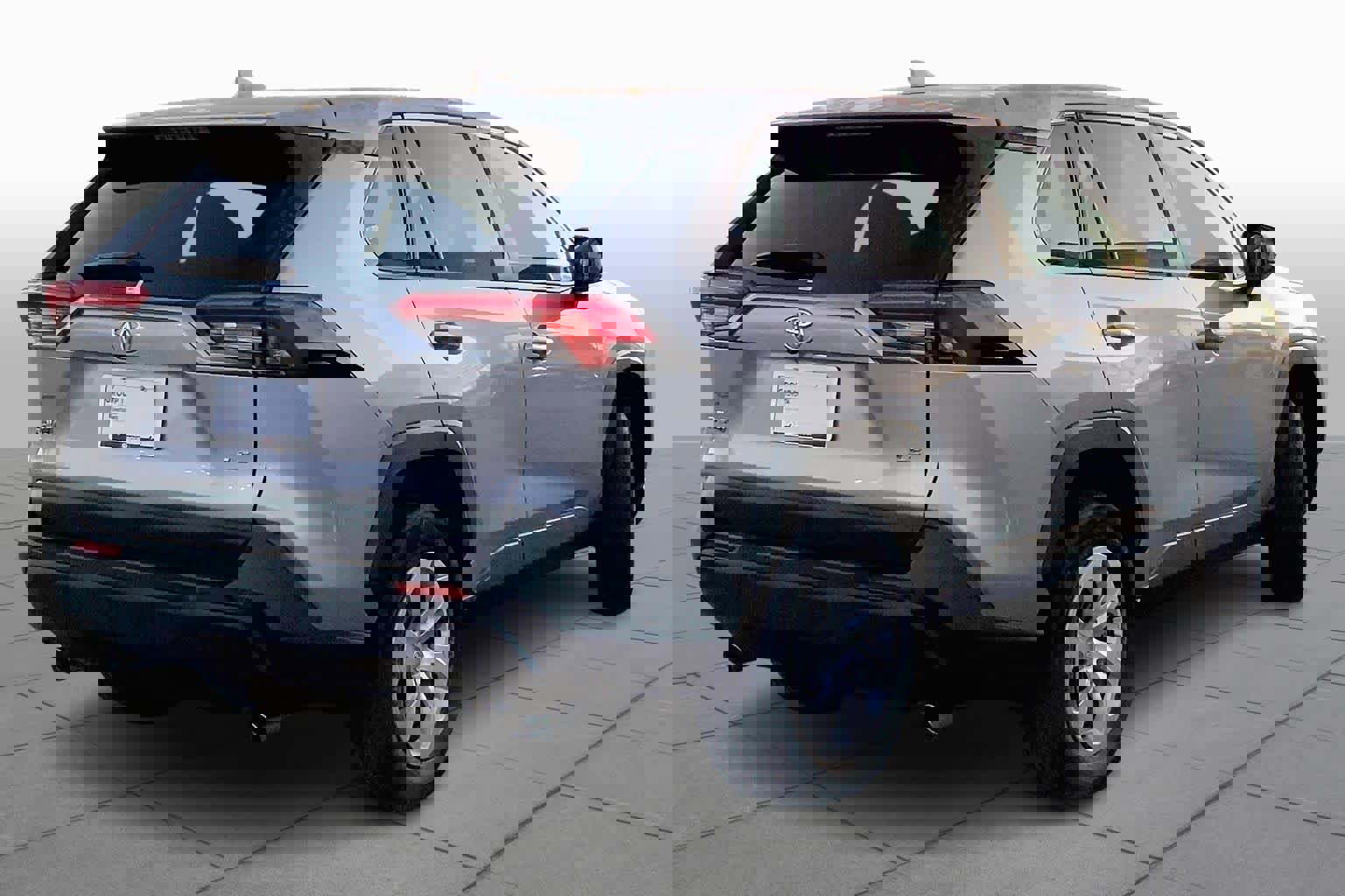 Used 2024 Toyota RAV4 LE image 13