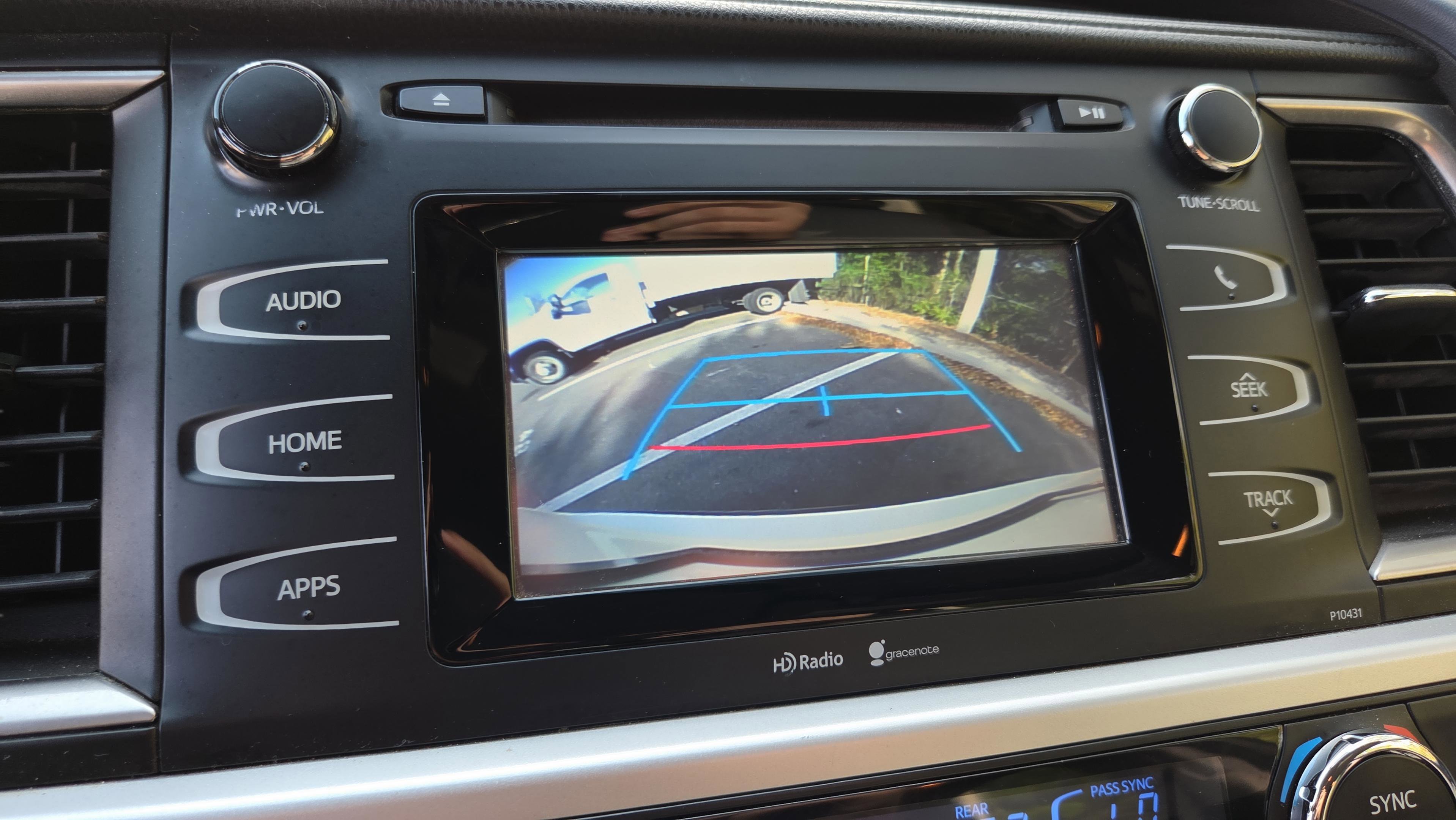 Used 2015 Toyota Highlander Plus image 23