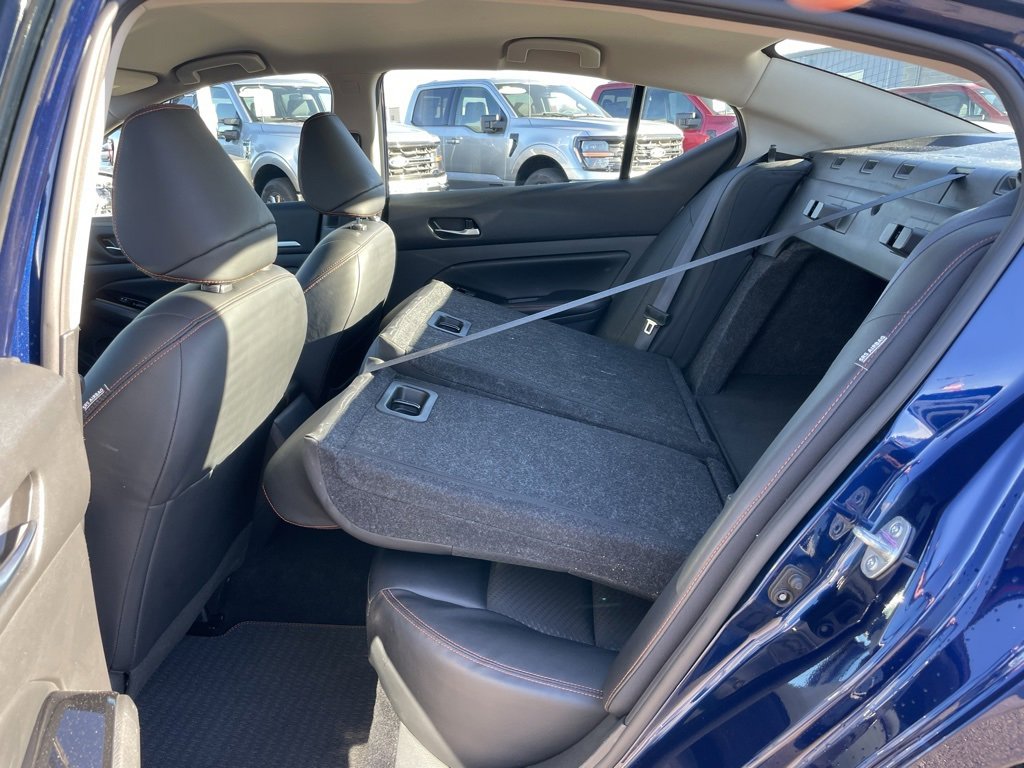 Used 2024 Nissan Altima 2.5 SR image 50