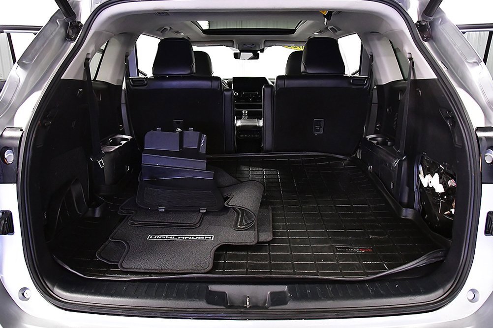 Used 2022 Toyota Highlander Platinum image 32