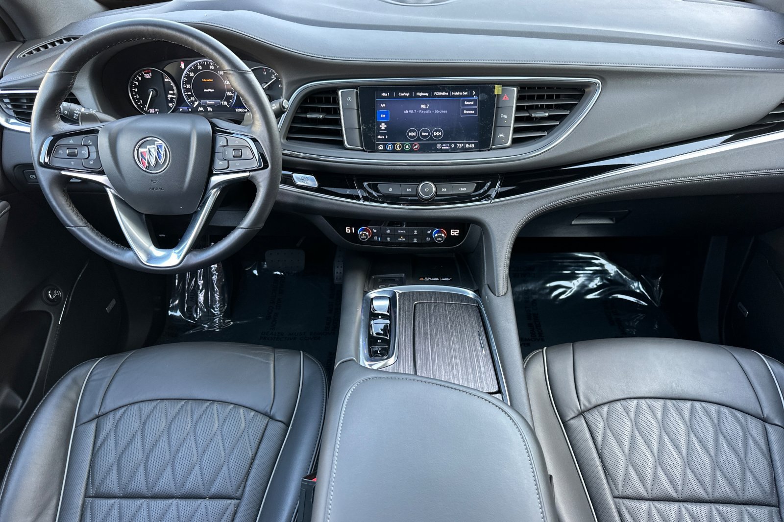 Certified 2024 Buick Enclave Avenir FWD image 16