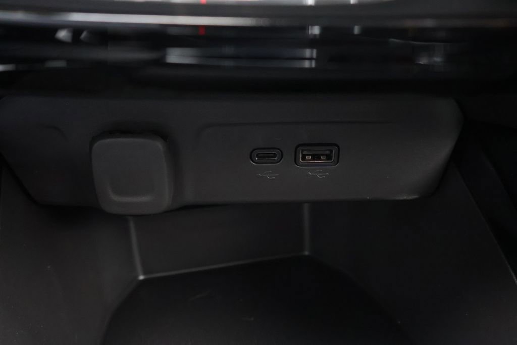 New 2026 Chevrolet Trax LT w/ Driver Confidence Package FWD image 32
