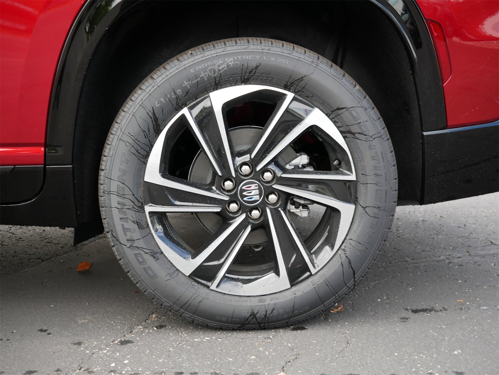 New 2026 Buick Enclave Sport Touring w/ Power Package image 4