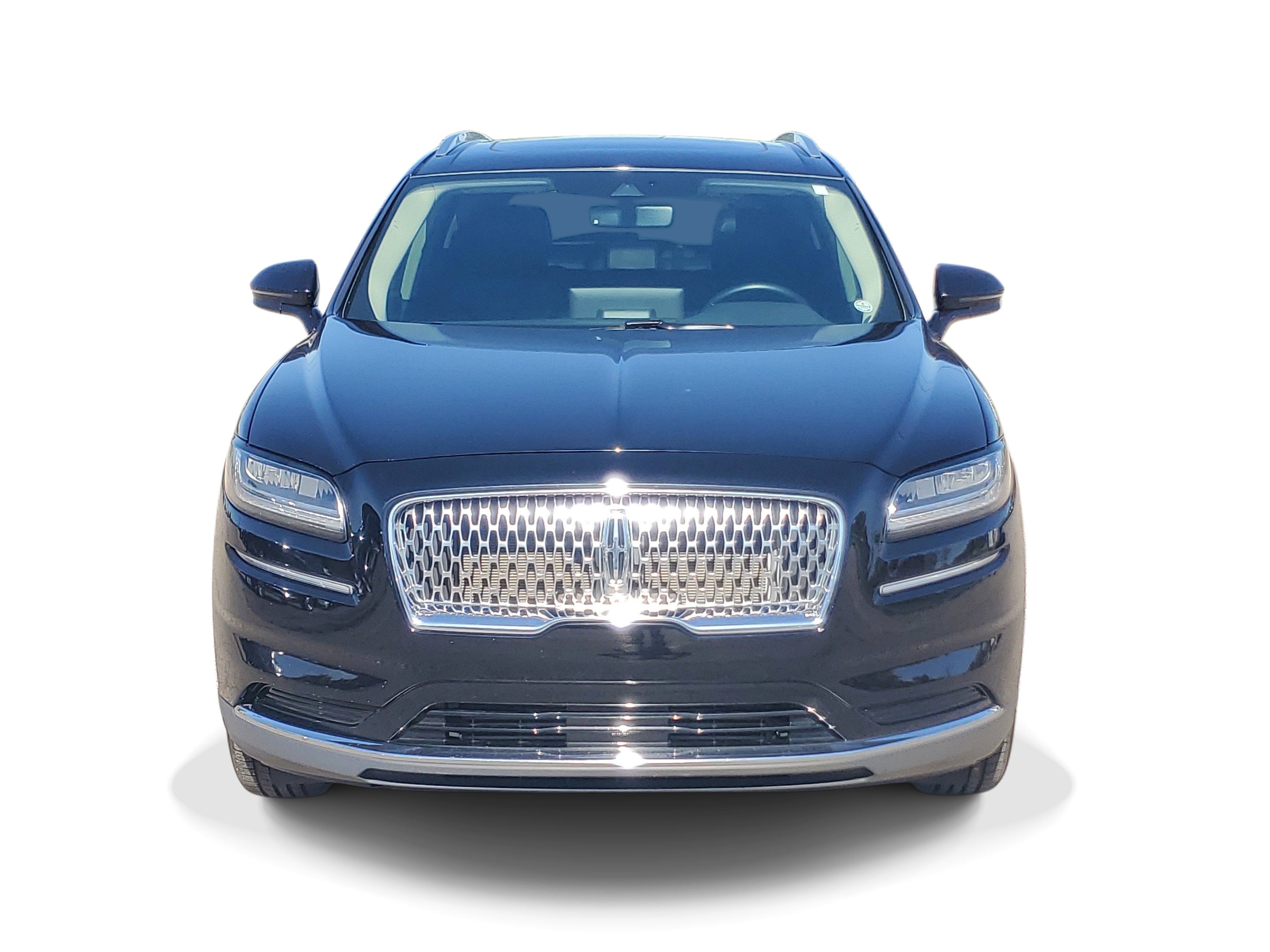 Used 2023 Lincoln Nautilus Reserve AWD/4WD image 2