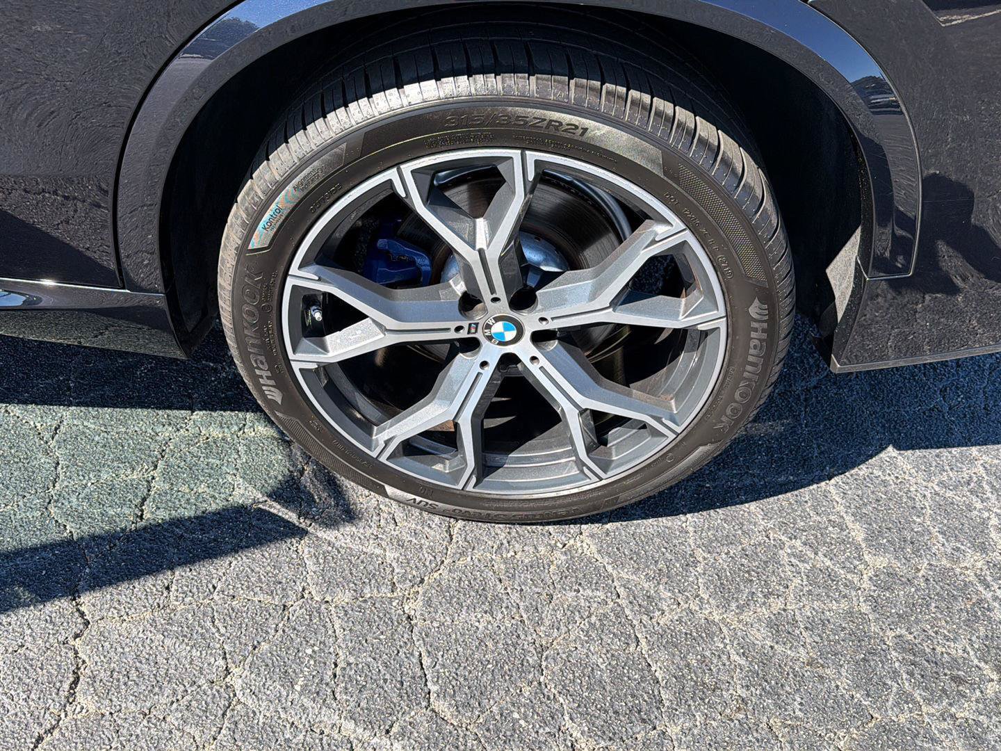 Used 2022 BMW X5 sDrive40i w/ M Sport Package RWD image 40