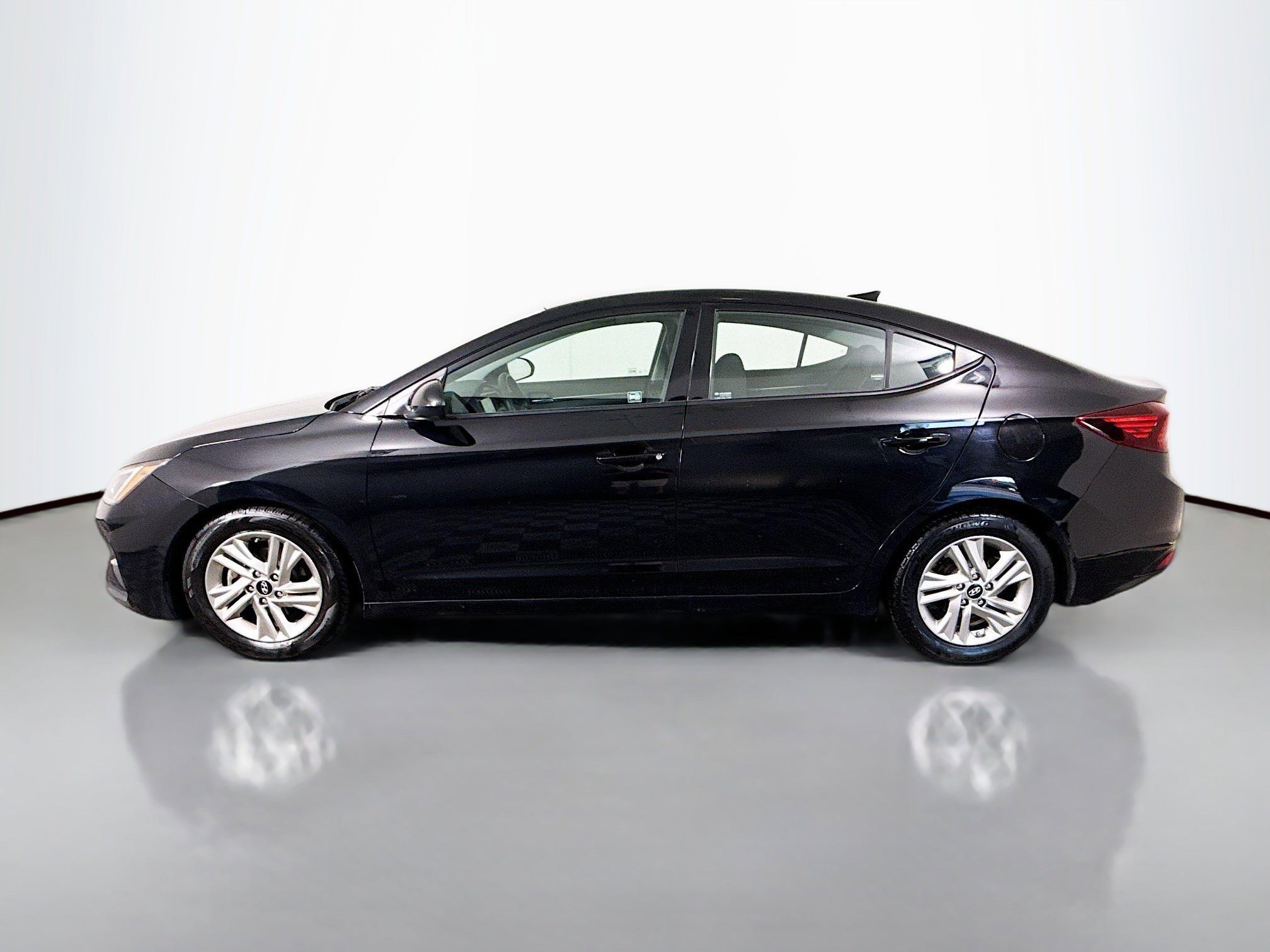 Used 2020 Hyundai Elantra SEL w/ Cargo Package (C1) image 6