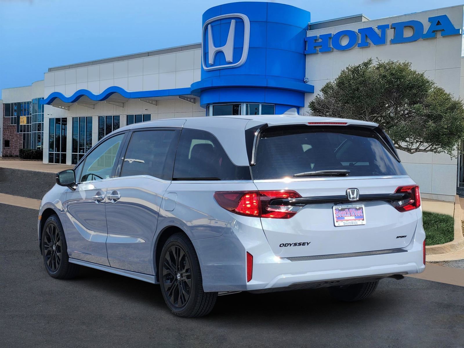 New 2026 Honda Odyssey Sport-L image 4