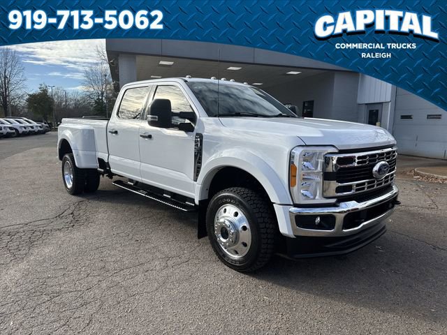 Used 2023 Ford F450 XLT w/ FX4 Off-Road Package image 2