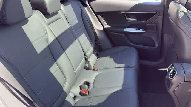 Certified 2026 Mercedes-Benz GLC 300 4MATIC image 35