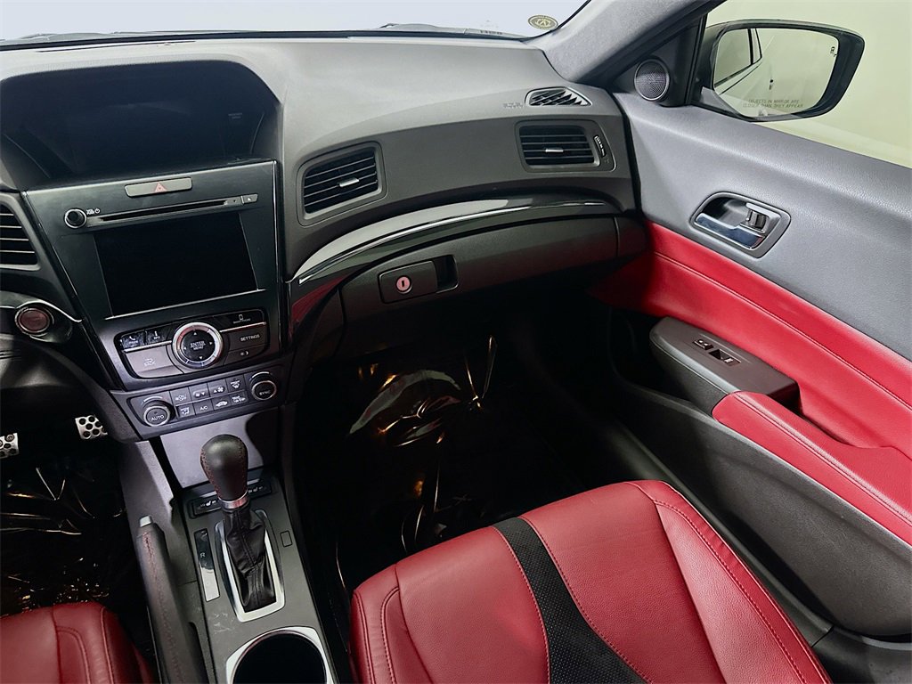 Used 2022 Acura ILX Premium and A-SPEC Packages image 19