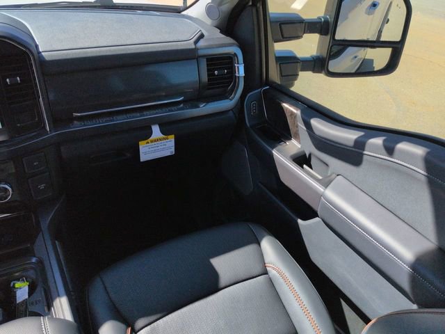 New 2026 Ford F250 Lariat w/ Black Appearance Package image 16