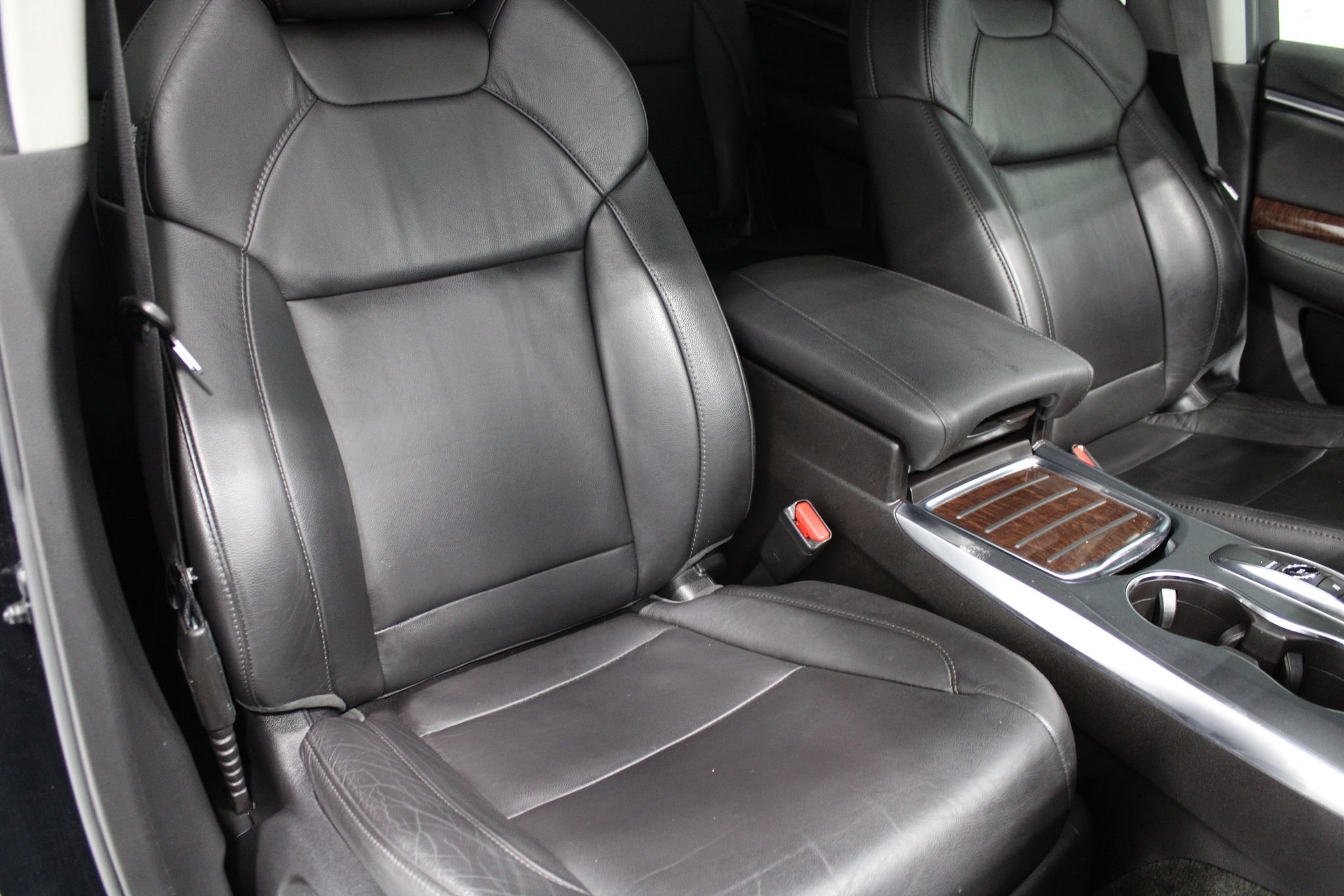 Used 2017 Acura MDX w/ Tech & Entertainment Packag FWD image 31